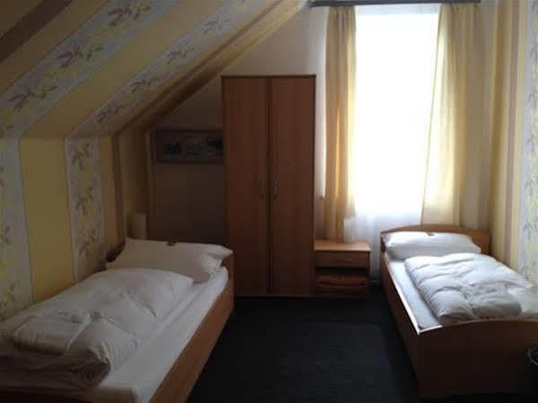Hotel Neun 3/4 Celle Exterior foto